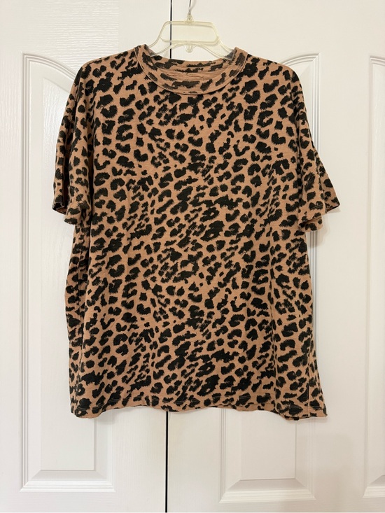 aerie Tops - aerie oversized Leopard Print Short Sleeve Tee - Tan and Black